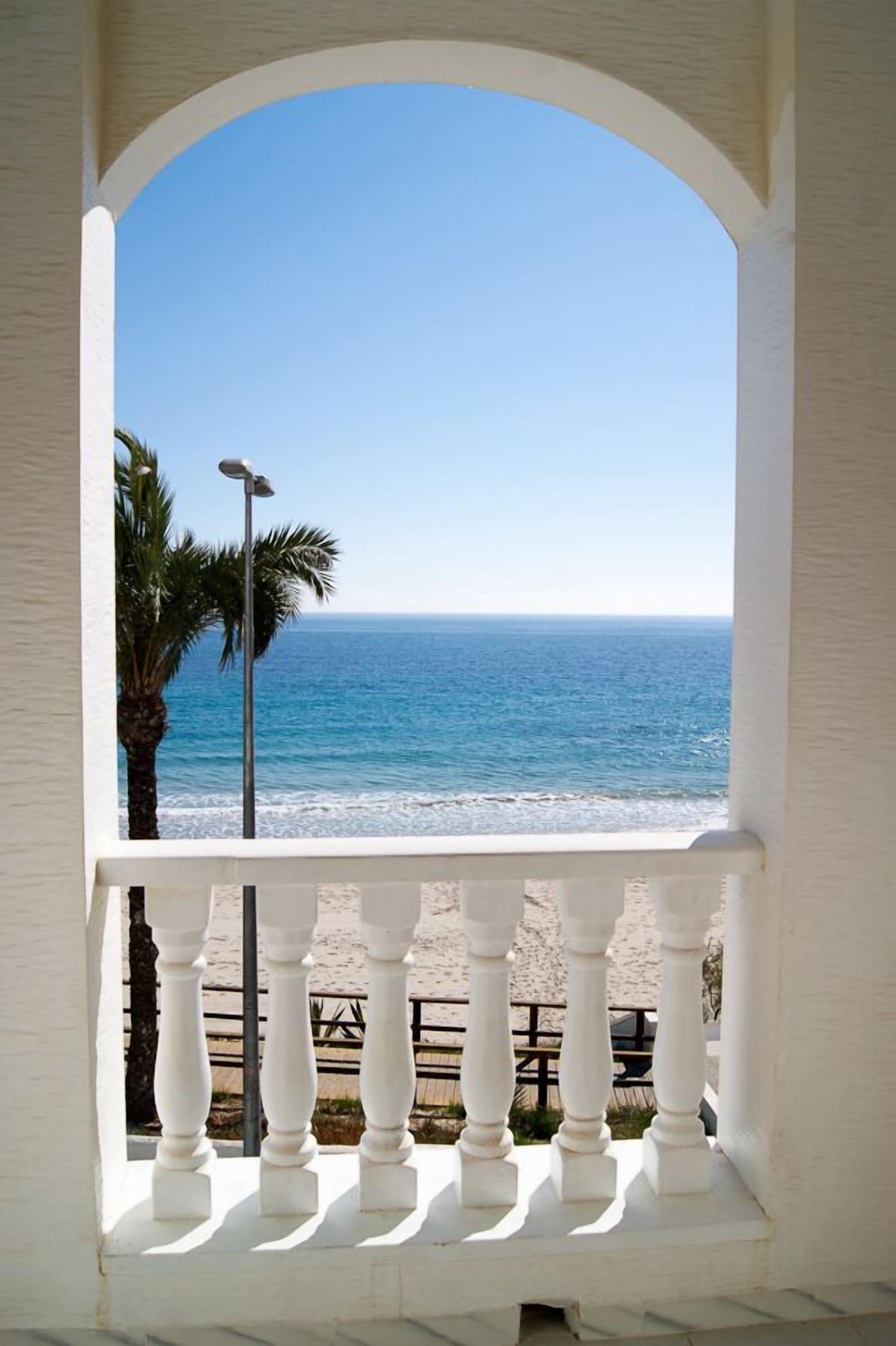 Riviera Beach Apartments Пілар-де-ла-Орадада Екстер'єр фото